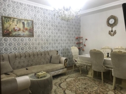Xırdalan şəhərində, 4 otaqlı ev / villa satılır (Elan: 205584)