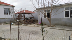Bakı şəhəri, Suraxanı rayonu, Hövsan qəsəbəsində, 4 otaqlı ev / villa satılır (Elan: 326108)