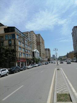 Bakı şəhəri, Yasamal rayonunda, 2 otaqlı yeni tikili kirayə verilir (Elan: 331931)
