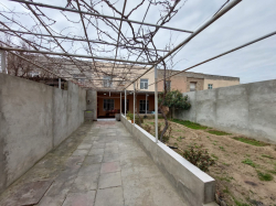 Bakı şəhəri, Suraxanı rayonu, Hövsan qəsəbəsində, 5 otaqlı ev / villa satılır (Elan: 278841)