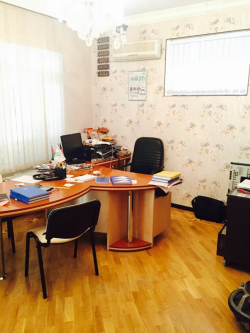Bakı şəhəri, Nəsimi rayonunda, 11 otaqlı ofis kirayə verilir (Elan: 320399)