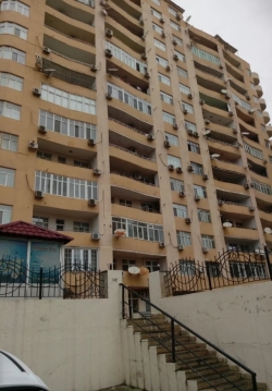 Bakı şəhəri, Nəsimi rayonunda, 3 otaqlı yeni tikili kirayə verilir (Elan: 201499)