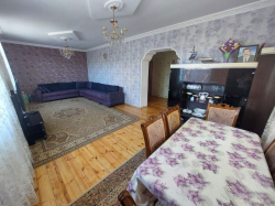 Bakı şəhəri, Nizami rayonu, Keşlə qəsəbəsində, 5 otaqlı ev / villa satılır (Elan: 300980)
