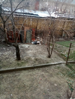Bakı şəhəri, Yasamal rayonunda, 2 otaqlı köhnə tikili satılır (Elan: 315854)