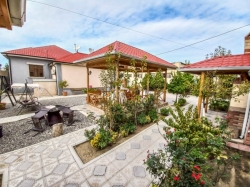 Bakı şəhəri, Sabunçu rayonu, Zabrat qəsəbəsində, 5 otaqlı ev / villa satılır (Elan: 201145)