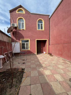 Xırdalan şəhərində, 4 otaqlı ev / villa satılır (Elan: 321301)