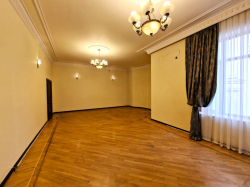 Bakı şəhəri, Nərimanov rayonunda, 9 otaqlı ev / villa satılır (Elan: 321518)