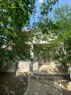 Bakı şəhəri, Sabunçu rayonu, Məmmədli qəsəbəsində, 7 otaqlı ev / villa satılır (Elan: 332434)