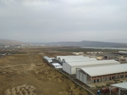 Bakı şəhəri, Qaradağ rayonu, Lökbatan qəsəbəsində, 3 otaqlı yeni tikili satılır (Elan: 210227)