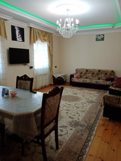 Sumqayıt şəhərində, 6 otaqlı ev / villa satılır (Elan: 259875)