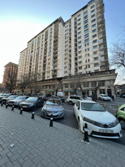 Bakı şəhəri, Nərimanov rayonunda, 2 otaqlı yeni tikili satılır (Elan: 270327)