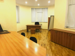 Bakı şəhəri, Nərimanov rayonunda, 4 otaqlı ofis kirayə verilir (Elan: 320179)
