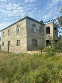 Bakı şəhəri, Sabunçu rayonu, Yeni Ramana qəsəbəsində, 6 otaqlı ev / villa satılır (Elan: 340354)