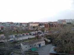 Bakı şəhəri, Nizami rayonunda, 5 otaqlı köhnə tikili satılır (Elan: 260671)