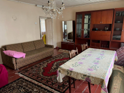Quba şəhərində, 4 otaqlı ev / villa satılır (Elan: 279584)