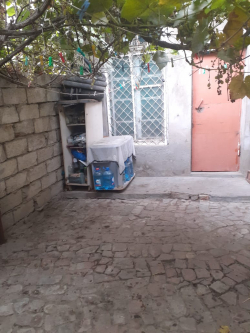 Bakı şəhəri, Nizami rayonunda, 2 otaqlı ev / villa satılır (Elan: 263776)