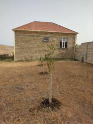 Bakı şəhəri, Abşeron rayonu, Hökməli qəsəbəsində, 4 otaqlı ev / villa satılır (Elan: 280768)