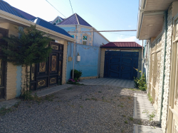 Bakı şəhəri, Sabunçu rayonu, Maştağa qəsəbəsində, 4 otaqlı ev / villa satılır (Elan: 332843)