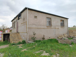Bakı şəhəri, Abşeron rayonu, Saray qəsəbəsində, 3 otaqlı ev / villa kirayə verilir (Elan: 328799)