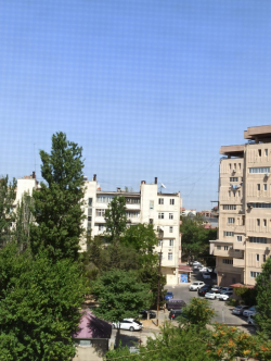 Bakı şəhəri, Nəsimi rayonunda, 2 otaqlı köhnə tikili satılır (Elan: 234596)