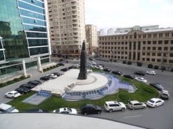Bakı şəhəri, Yasamal rayonunda, 4 otaqlı ofis kirayə verilir (Elan: 208119)