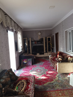 Bakı şəhəri, Suraxanı rayonu, Qaraçuxur qəsəbəsində, 4 otaqlı ev / villa satılır (Elan: 236378)