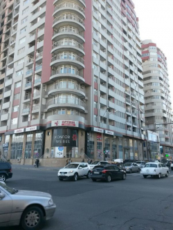 Bakı şəhəri, Nərimanov rayonunda, 3 otaqlı yeni tikili satılır (Elan: 253174)