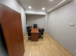 Bakı şəhəri, Nərimanov rayonunda, 4 otaqlı ofis kirayə verilir (Elan: 216897)