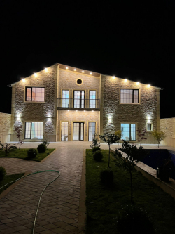Bakı şəhəri, Xəzər rayonu, Şüvəlan qəsəbəsində, 7 otaqlı ev / villa satılır (Elan: 234847)