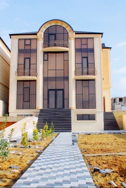Bakı şəhəri, Səbail rayonu, Badamdar qəsəbəsində, 7 otaqlı ev / villa satılır (Elan: 205019)