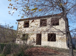 Qusar şəhərində, 4 otaqlı ev / villa satılır (Elan: 215651)