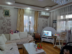 Xırdalan şəhərində, 4 otaqlı ev / villa satılır (Elan: 321229)