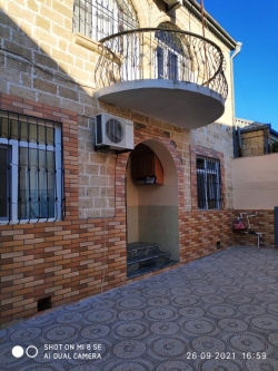 Xırdalan şəhərində, 5 otaqlı ev / villa satılır (Elan: 204736)