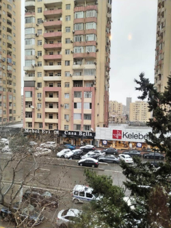 Bakı şəhəri, Yasamal rayonunda, 2 otaqlı köhnə tikili satılır (Elan: 317315)