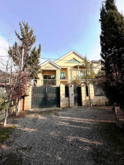 Bakı şəhəri, Suraxanı rayonu, Qaraçuxur qəsəbəsində, 5 otaqlı ev / villa satılır (Elan: 263387)
