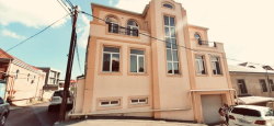 Bakı şəhəri, Səbail rayonu, Badamdar qəsəbəsində, 6 otaqlı ev / villa satılır (Elan: 322944)