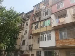Bakı şəhəri, Nəsimi rayonunda, 2 otaqlı köhnə tikili satılır (Elan: 234666)