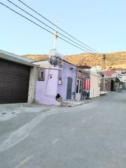 Bakı şəhəri, Səbail rayonu, Bayıl qəsəbəsində, 1 otaqlı ev / villa satılır (Elan: 209656)