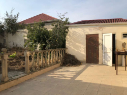 Bakı şəhəri, Abşeron rayonu, Hökməli qəsəbəsində, 5 otaqlı ev / villa satılır (Elan: 260713)