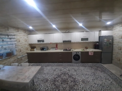 Bakı şəhərində, 6 otaqlı ev / villa satılır (Elan: 216962)