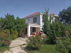 Şamaxı şəhərində, 5 otaqlı ev / villa satılır (Elan: 239673)