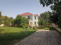 Şamaxı şəhərində, 5 otaqlı ev / villa satılır (Elan: 239673)