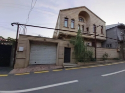Bakı şəhəri, Sabunçu rayonu, Bakıxanov qəsəbəsində, 6 otaqlı ev / villa satılır (Elan: 200841)