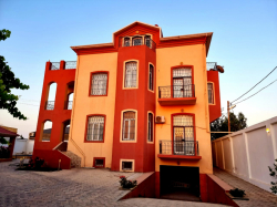 Bakı şəhərində, 8 otaqlı ev / villa satılır (Elan: 234644)