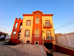 Bakı şəhərində, 8 otaqlı ev / villa satılır (Elan: 234644)