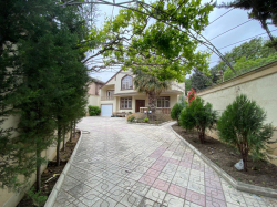 Bakı şəhəri, Suraxanı rayonu, Qaraçuxur qəsəbəsində, 8 otaqlı ev / villa satılır (Elan: 315698)
