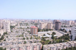 Bakı şəhəri, Binəqədi rayonu, 9-cu mikrorayon qəsəbəsində, 3 otaqlı yeni tikili satılır (Elan: 235119)