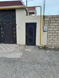 Bakı şəhəri, Suraxanı rayonu, Zığ qəsəbəsində, 2 otaqlı ev / villa satılır (Elan: 318178)