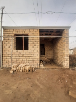 Bakı şəhəri, Binəqədi rayonu, Biləcəri qəsəbəsində, 2 otaqlı ev / villa satılır (Elan: 216246)