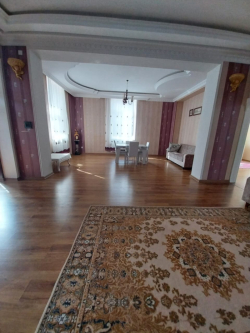 Bakı şəhəri, Xəzər rayonu, Buzovna qəsəbəsində, 7 otaqlı ev / villa satılır (Elan: 332999)